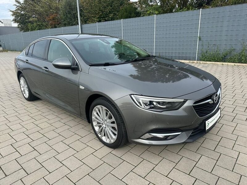 Grau Gebraucht 2019 Opel Insignia Innovation Limousine | 14.490 € (Teuer) - Bild 1/4