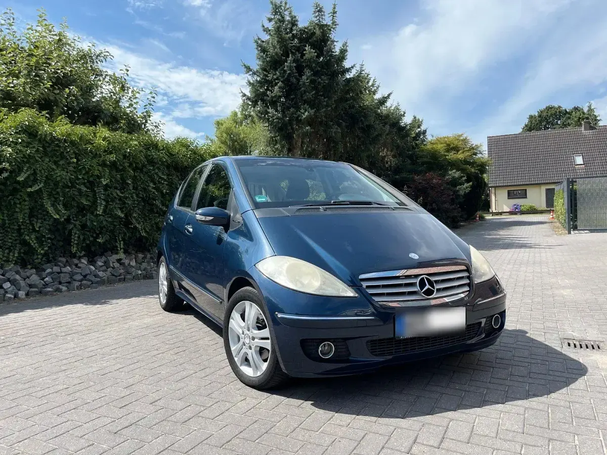 Gebraucht Mercedes A150 Elegance 95 PS (69 kW) 2004 Blau Limousine