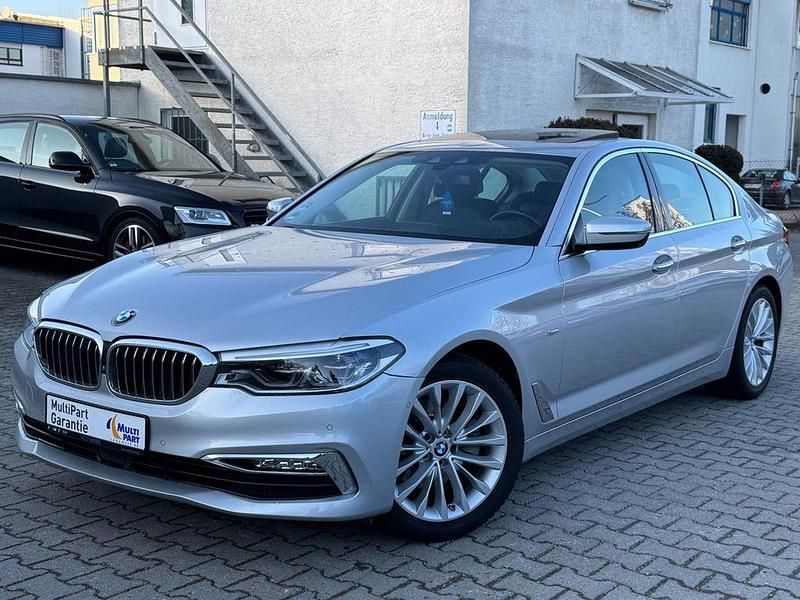 Gebraucht BMW 520 Luxury Line 184 PS (135 kW) 2018 Silber Limousine