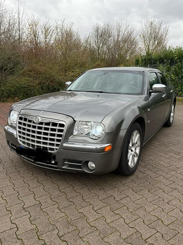 Gebraucht Chrysler 300C 218 PS (160 kW) 2007 Silber Limousine