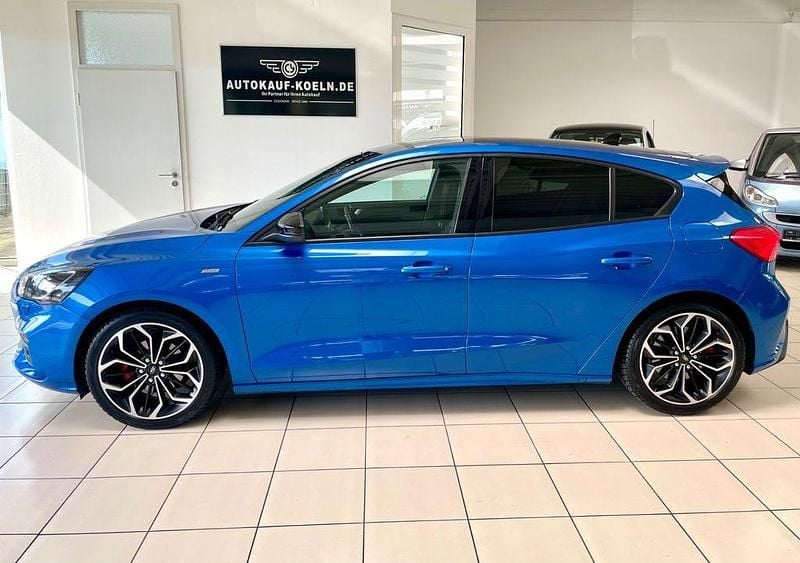 Gebraucht Ford Focus ST-Line 182 PS (133 kW) 2019 Blau Limousine