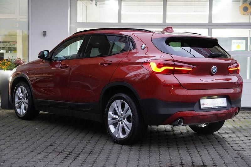 Gebraucht BMW X2 Sport Line 140 PS (102 kW) 2018 Orange SUV