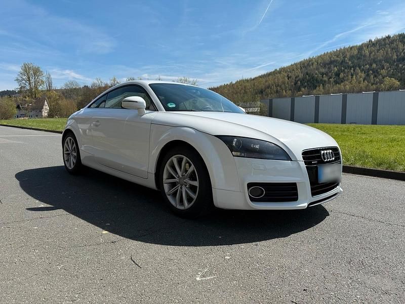 Gebraucht Audi TT Design 170 PS (125 kW) 2011 Weiß Coupé