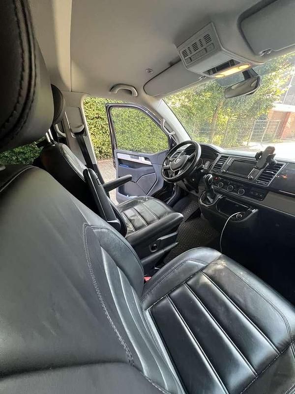 Schwarz Gebraucht 2017 VW T6 Comfortline Van | 34.500 € (Fairer Preis) - Bild 1/4