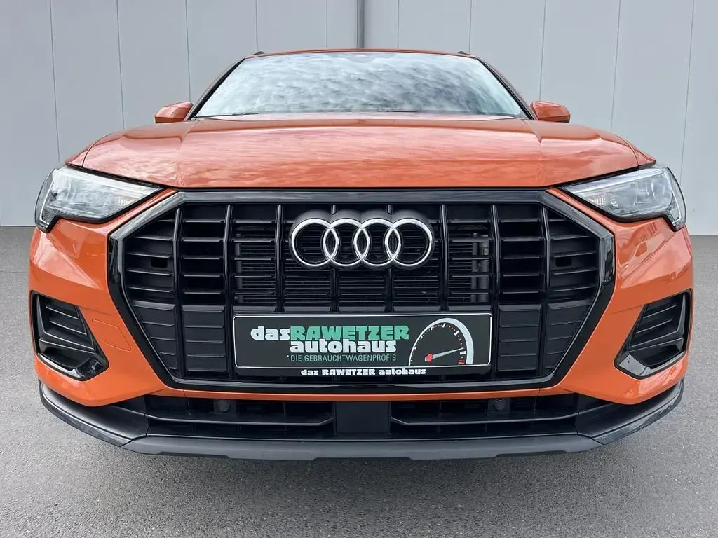 Gebraucht Audi Q3 Advanced 150 PS (110 kW) 2023 Pulsorange SUV