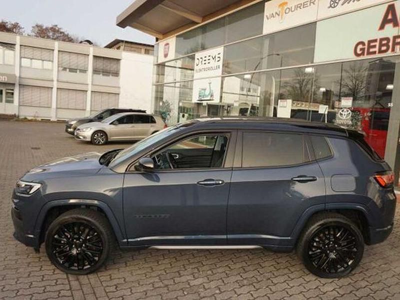 Gebraucht Jeep Compass 70 PS (51 kW) 2022 Blau SUV