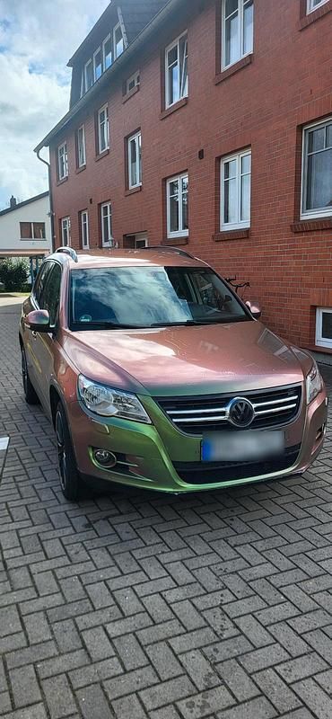 Gebraucht VW Tiguan 150 PS (110 kW) 2010 Silber SUV