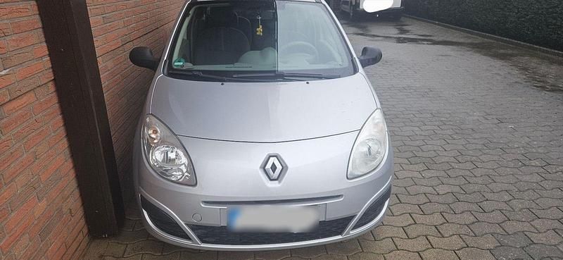 Gebraucht Renault Twingo 58 PS (42 kW) 2009 Silber Kleinwagen