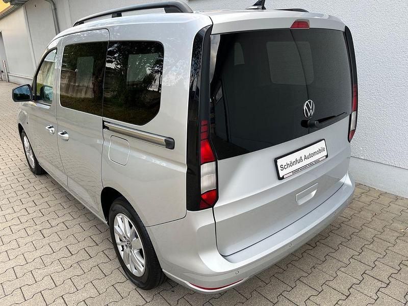 Gebraucht VW Caddy Life 122 PS (89 kW) 2022 Silber Van / Kleinbus
