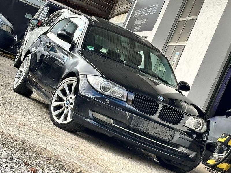 Schwarz Gebraucht 2008 BMW 120 Sport Line Kleinwagen | 4.999 € (Fairer Preis) - Bild 1/4
