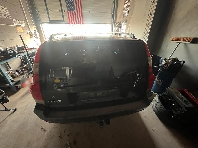 Gebraucht Volvo V70 140 PS (102 kW) 2001 Schwarz Kombi