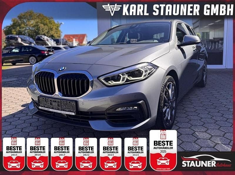 Skyscraper grau metallic Gebraucht 2023 BMW 120 Advantage Kleinwagen | 25.480 € (Guter Preis) - Bild 1/2