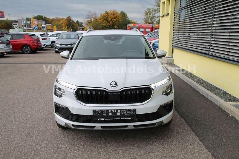 Neu Skoda Kamiq 150 PS (110 kW) 2026 Weiß SUV