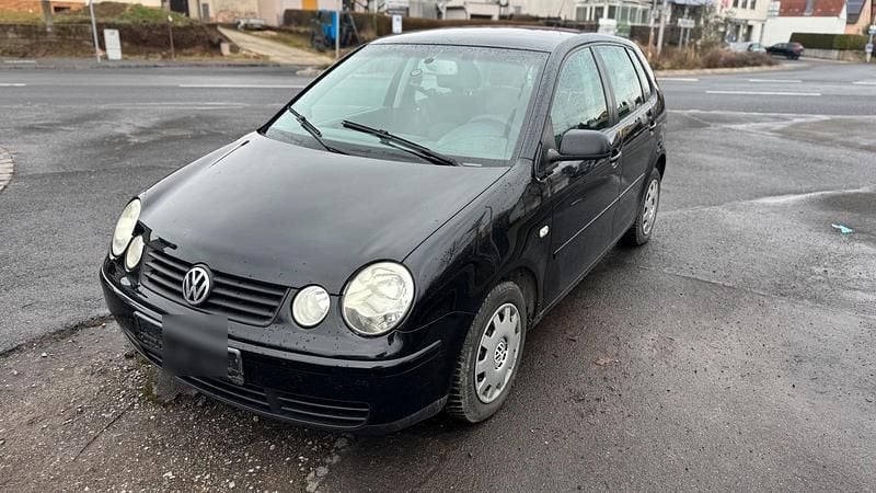 Gebraucht VW Polo 54 PS (39 kW) 2004 Schwarz Kleinwagen