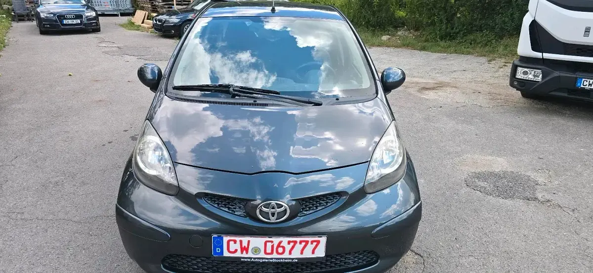 Gebraucht Toyota Aygo 68 PS (50 kW) 2006 Schwarz Kleinwagen