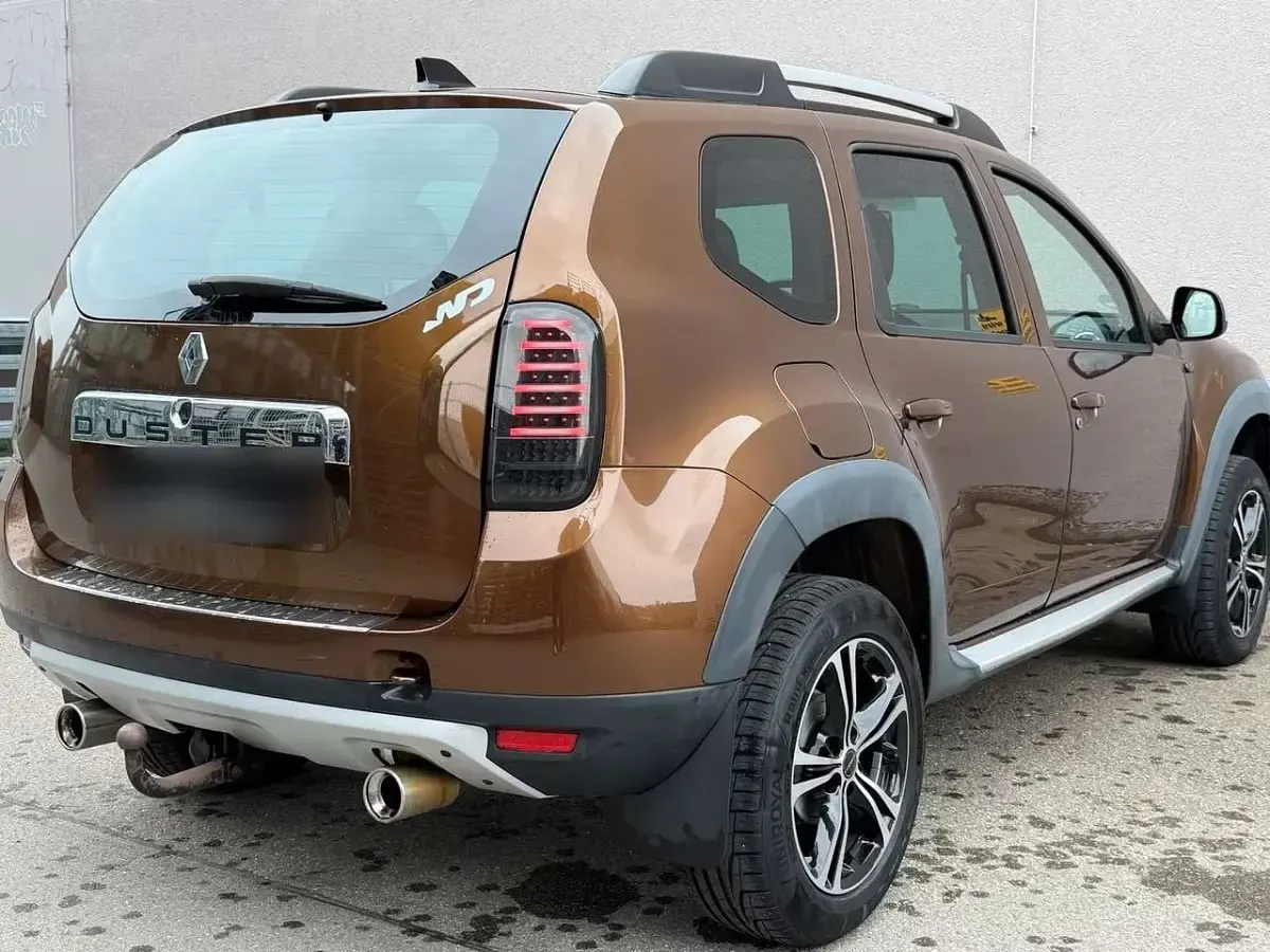 Używany Dacia Duster 105 KM (77 kW) 2010 SUV