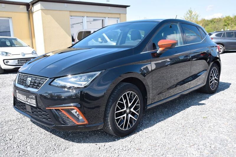 Schwarz Gebraucht 2019 Seat Ibiza Beats Limousine | 12.588 € (Fairer Preis) - Bild 1/4