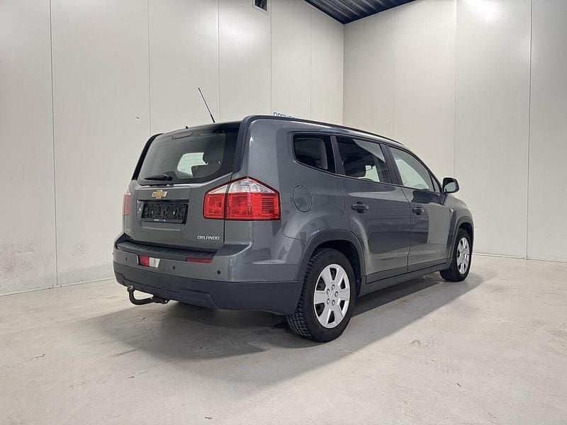 Gebraucht Chevrolet Orlando 141 PS (103 kW) 2012 Grau Van / Kleinbus