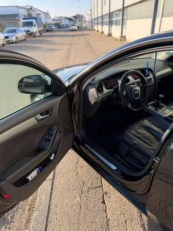 Gebraucht Audi A4 150 PS (110 kW) 2009 Limousine