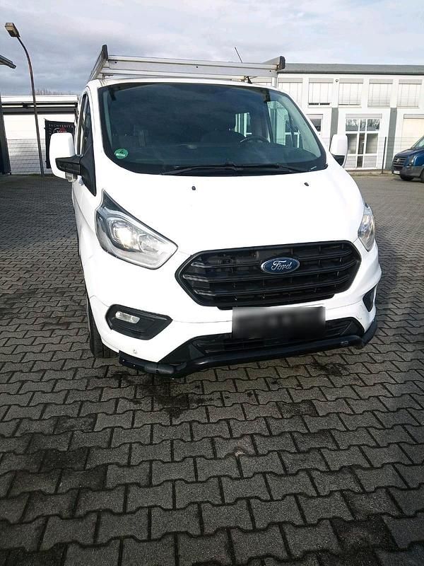 Usata Ford Transit Custom 150 CV (110 kW) 2018 Bianco Monovolume