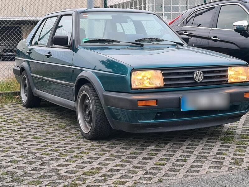 Grün Gebraucht 1991 VW Jetta Limousine | 4.000 € - Bild 1/3