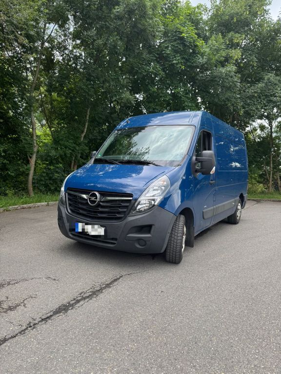 Blau Gebraucht 2020 Opel Movano S Van | 14.999 € (Superpreis) - Bild 1/4