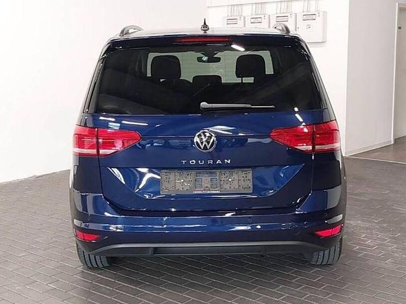 Gebraucht VW Touran Comfortline 150 PS (110 kW) 2023 Atlantik blue Van / Kleinbus