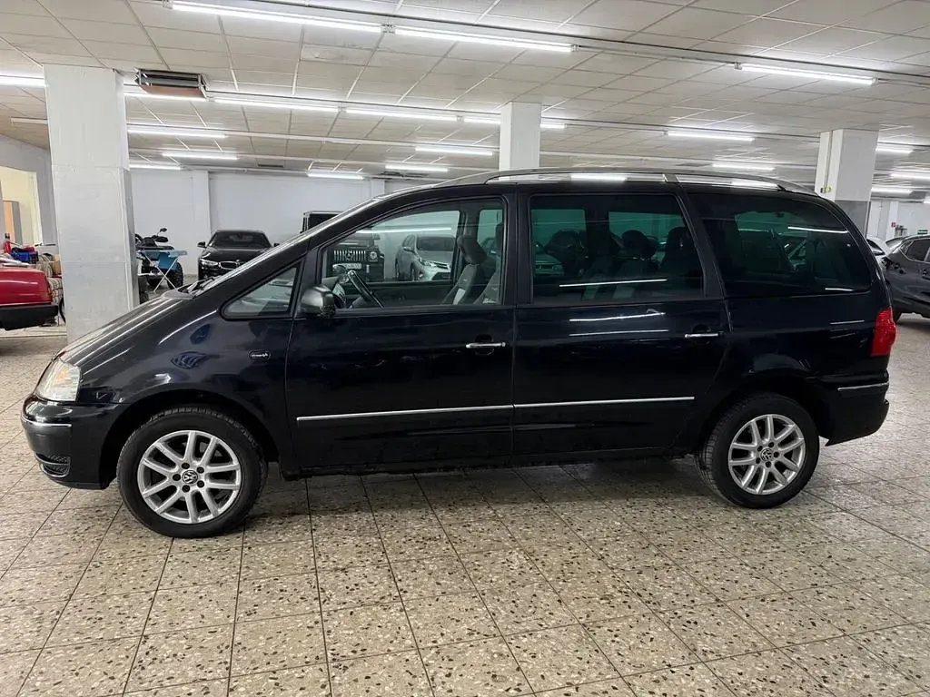 Gebraucht VW Sharan 116 PS (85 kW) 2007 Schwarz Van / Kleinbus