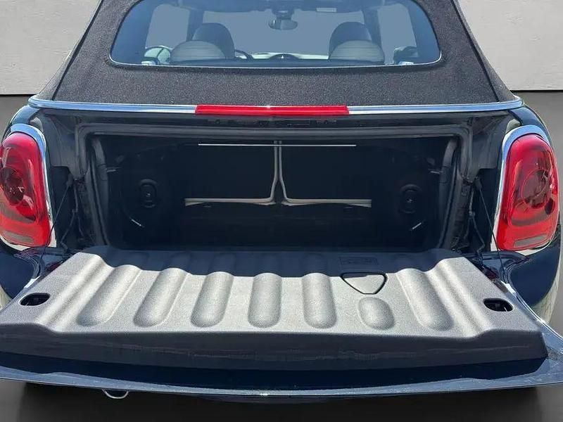 Gebraucht Mini Cooper 136 PS (100 kW) 2019 Schwarz Kleinwagen