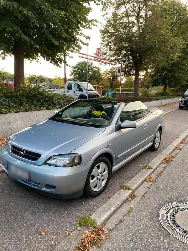 Silber Gebraucht 2002 Opel Astra Cabriolet Cabrio | 3.400 € (Fairer Preis) - Bild 1/4