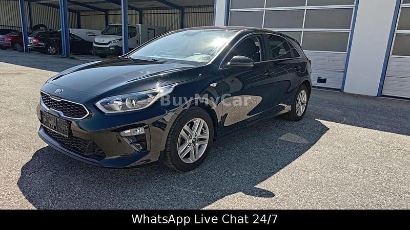 Schwarz Gebraucht 2021 Kia Ceed Silver Limousine | 14.900 € (Superpreis) - Bild 1/4