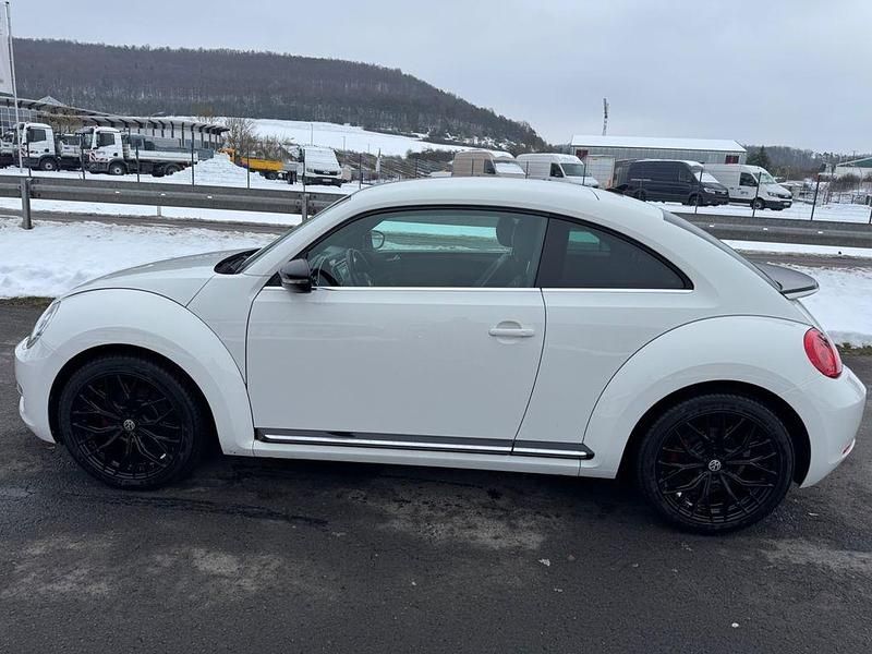 Gebraucht VW Beetle Sportline 200 PS (147 kW) 2012 Weiß Kleinwagen