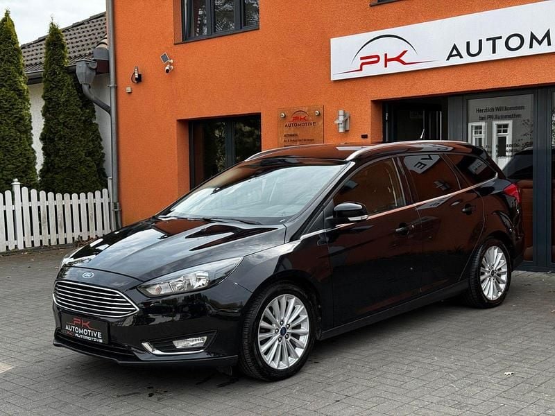 Używany Ford Focus Titanium 125 KM (91 kW) 2015 Czarny Kombi