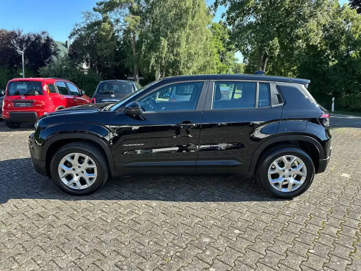 Gebraucht Jeep Avenger Altitude 101 PS (74 kW) 2024 Schwarz SUV