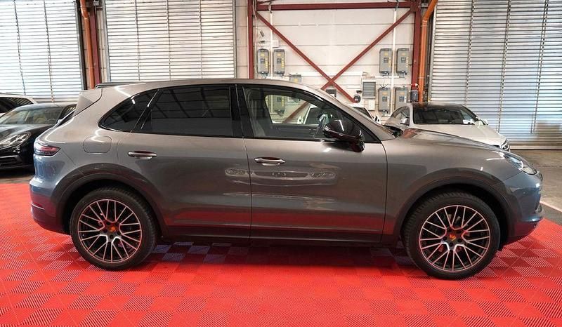 Gebraucht Porsche Cayenne 340 PS (250 kW) 2018 Grau SUV
