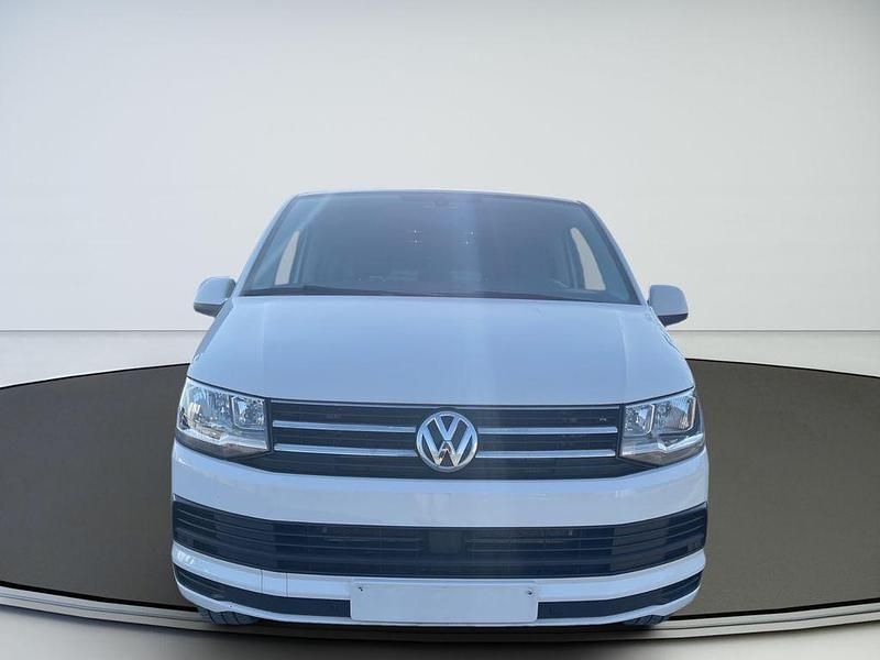 Gebraucht VW Caravelle 150 PS (110 kW) 2019 Weiß Van