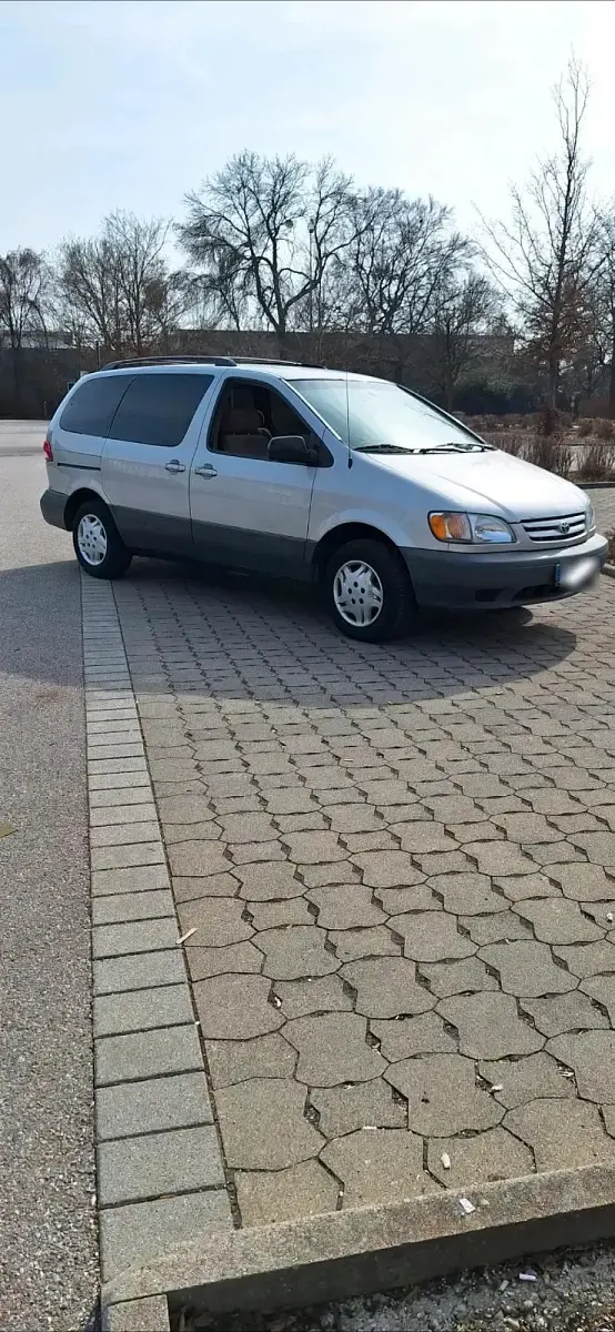 Gebraucht Toyota Sienna 220 PS (161 kW) 2003 Grün Van / Kleinbus