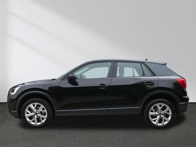 Gebraucht Audi Q2 Advanced Plus 150 PS (110 kW) 2024 Schwarz SUV