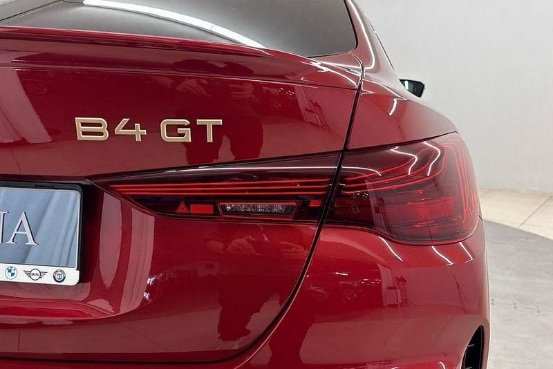 Neu Alpina B4 529 PS (389 kW) 2025 Rot Coupé