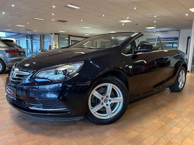 Gebraucht Opel Cascada Edition 120 PS (88 kW) 2018 Blau Cabrio