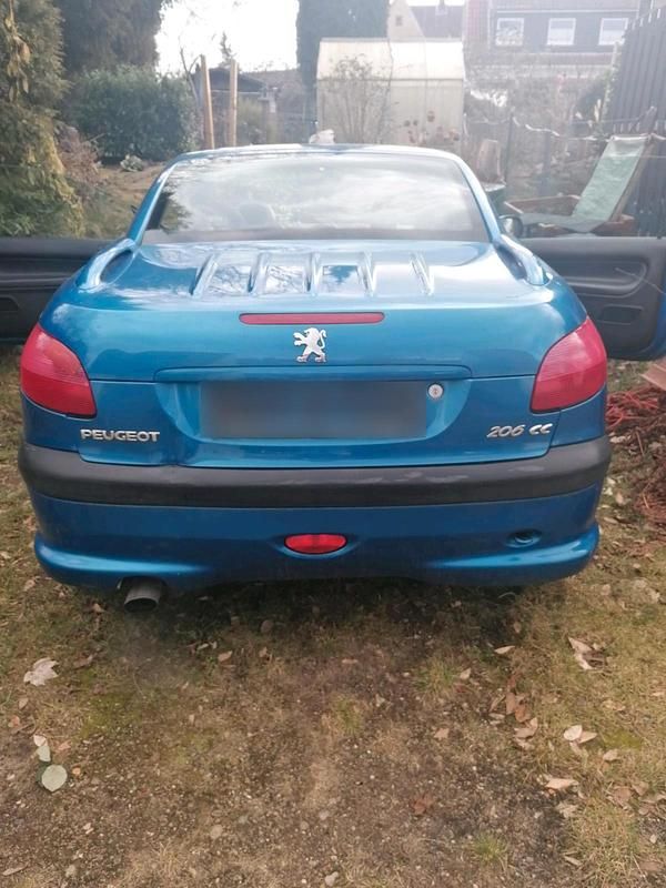 Gebraucht Peugeot 206 CC 136 PS (100 kW) 2001 Blau Cabrio