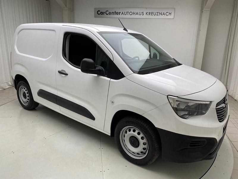 Weiß Gebraucht 2021 Opel Combo Selection | 14.950 € (Fairer Preis) - Bild 1/1