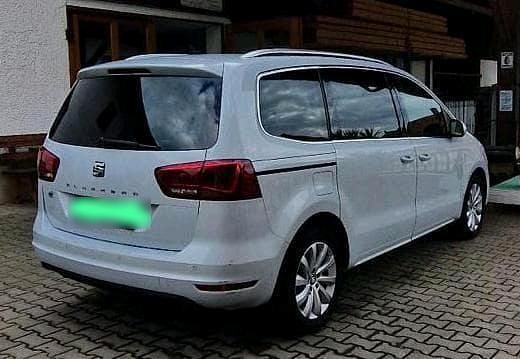 Gebraucht Seat Alhambra 150 PS (110 kW) 2019 Weiß Van / Kleinbus