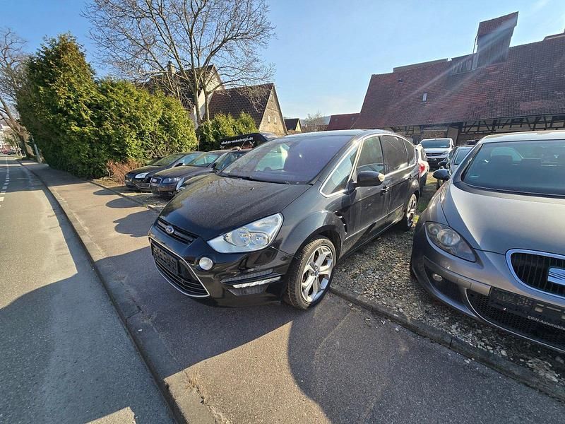 Gebraucht Ford S-MAX Titanium 200 PS (147 kW) 2011 Schwarz Van / Kleinbus