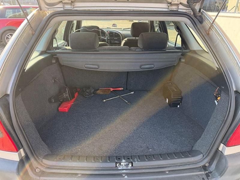 Gebraucht Citroën Xsara 90 PS (66 kW) 1999 Silber Kombi