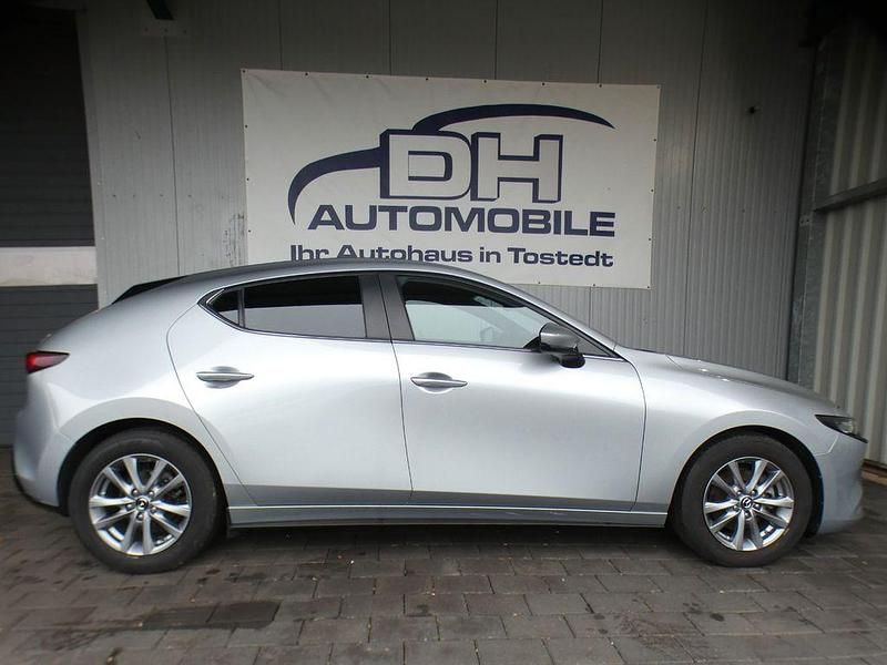 Gebraucht Mazda 3 122 PS (89 kW) 2019 Silber Limousine