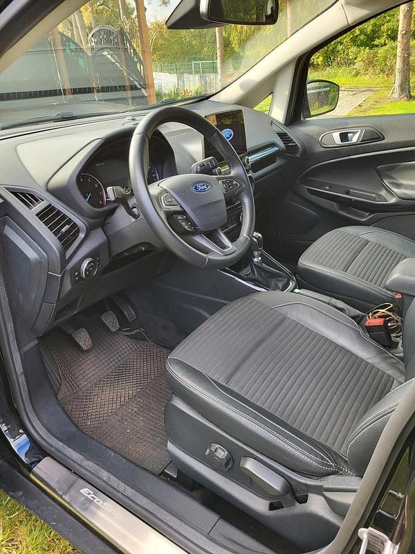 Gebraucht Ford Focus Sport 125 PS (91 kW) 2020 Schwarz SUV