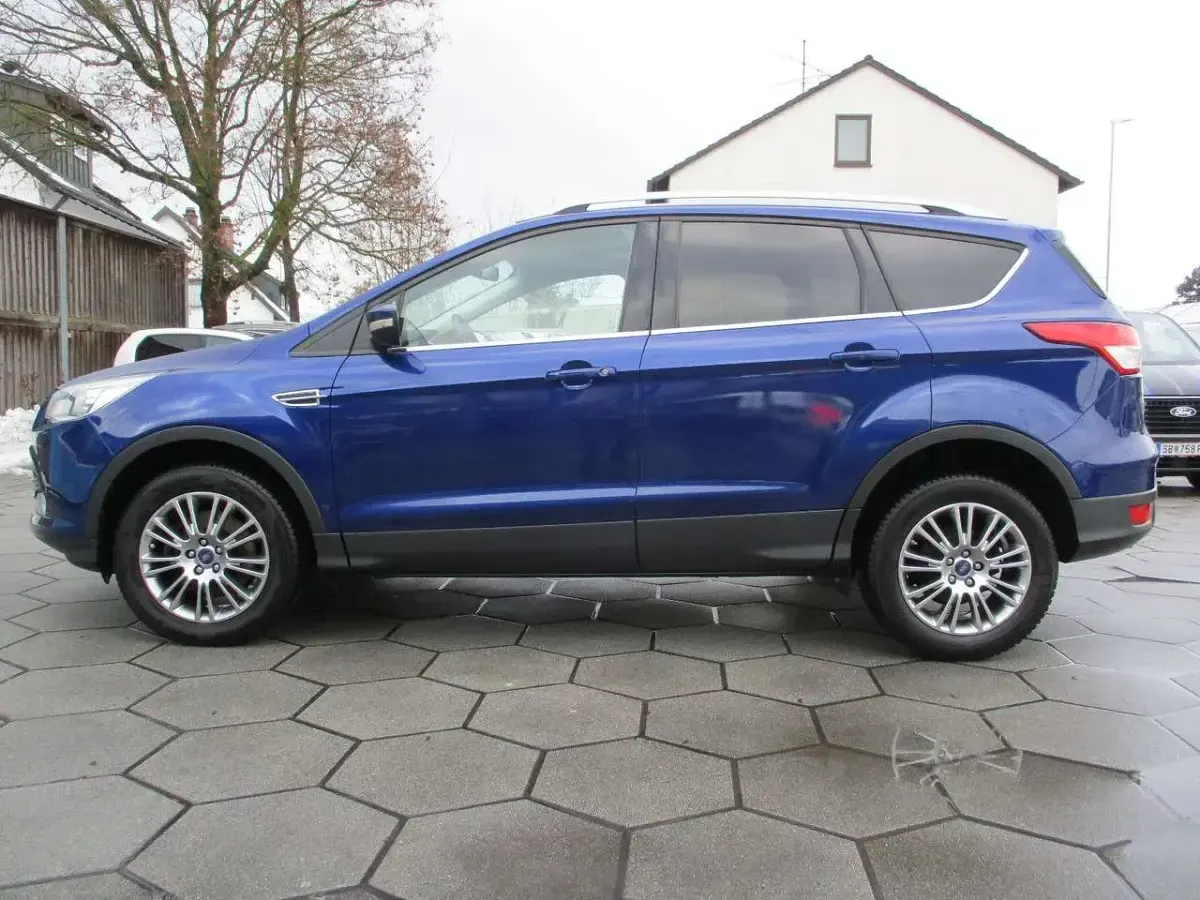 Używany Ford Kuga Titanium 163 KM (119 kW) 2014 Niebieski SUV
