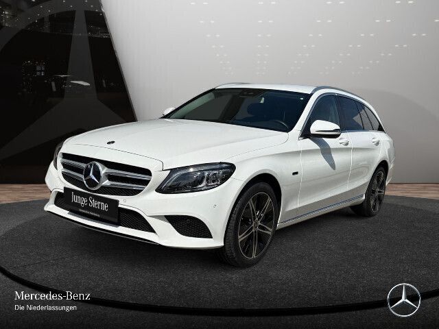 Weiß Gebraucht 2020 Mercedes C300 Kombi | 27.390 € (Superpreis) - Bild 1/4