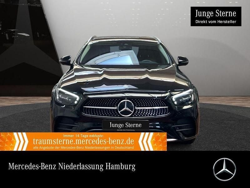 Schwarz Gebraucht 2022 Mercedes E300 AMG Limousine | 32.490 € (Superpreis) - Bild 1/3